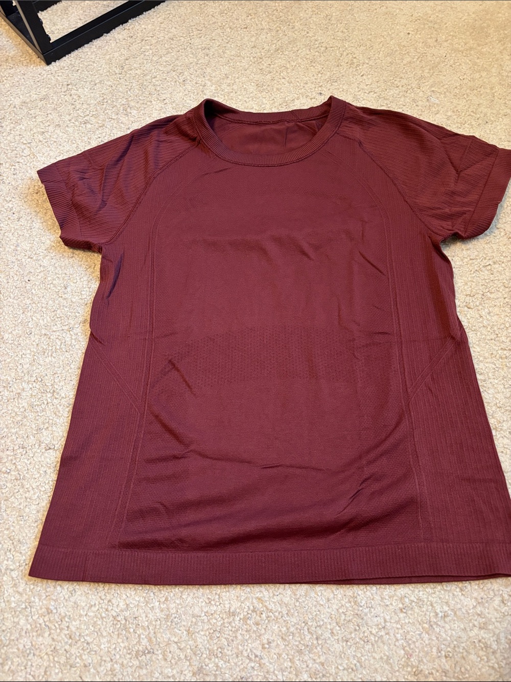 Women's Seamless Short-Sleeve Top - Burgundy